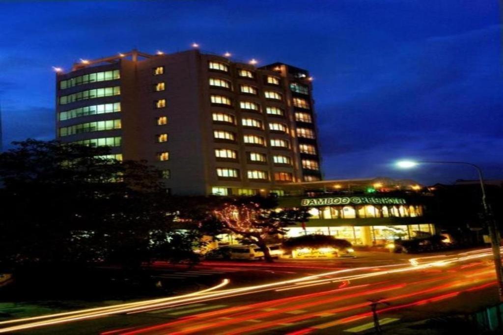 Bamboo Green Central Hotel Da Nang Exterior photo