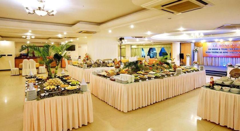 Bamboo Green Central Hotel Da Nang Exterior photo